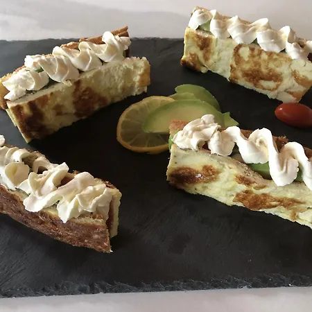 Bed and Breakfast La Bastilac Terracotta 3*