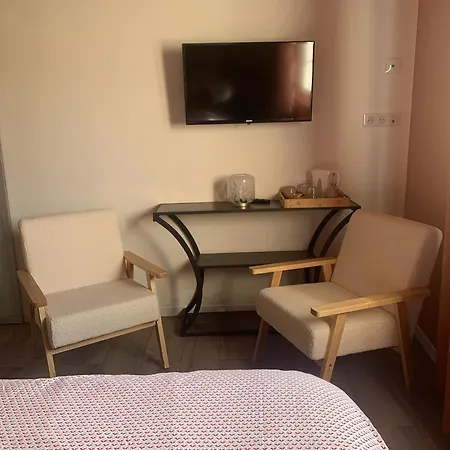 La Bastilac Terracotta