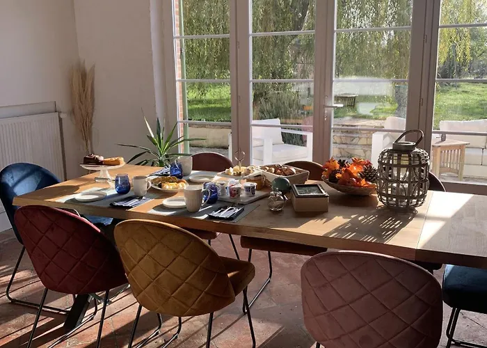 La Bastilac Terracotta Garganvillar